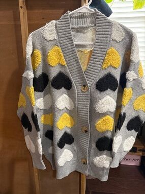 Grey Heart Pattern Button-Front Cardigan Sweater - Yellow, Black, White